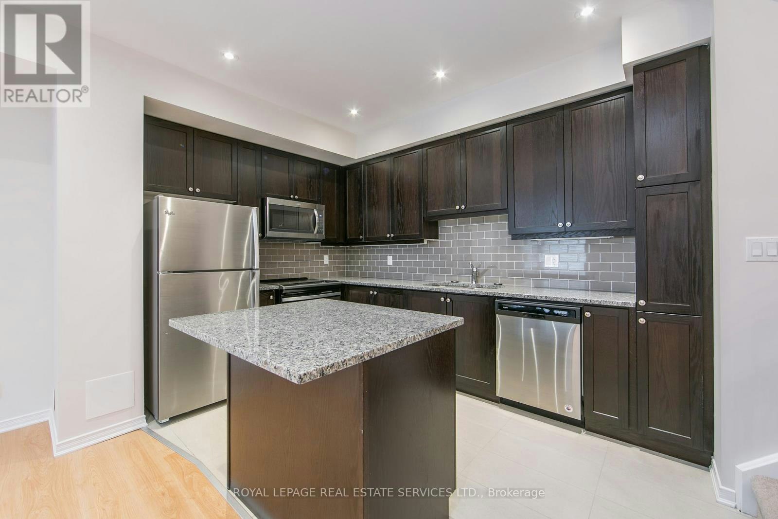 94-15 Applewood Lane, Toronto, ON, M9C 0C1 - 6