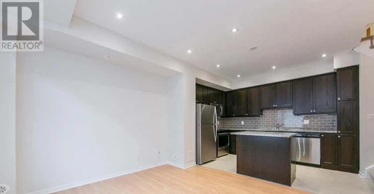 94-15 Applewood Lane, Toronto, ON, M9C 0C1 - 3