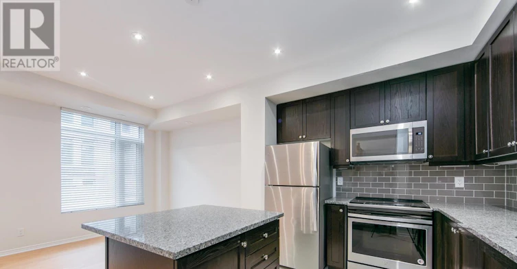 94-15 Applewood Lane, Toronto, ON, M9C 0C1 - 4