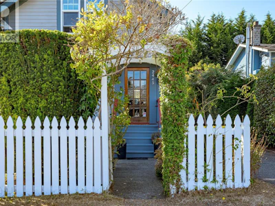 2445 Amelia Avenue - 3