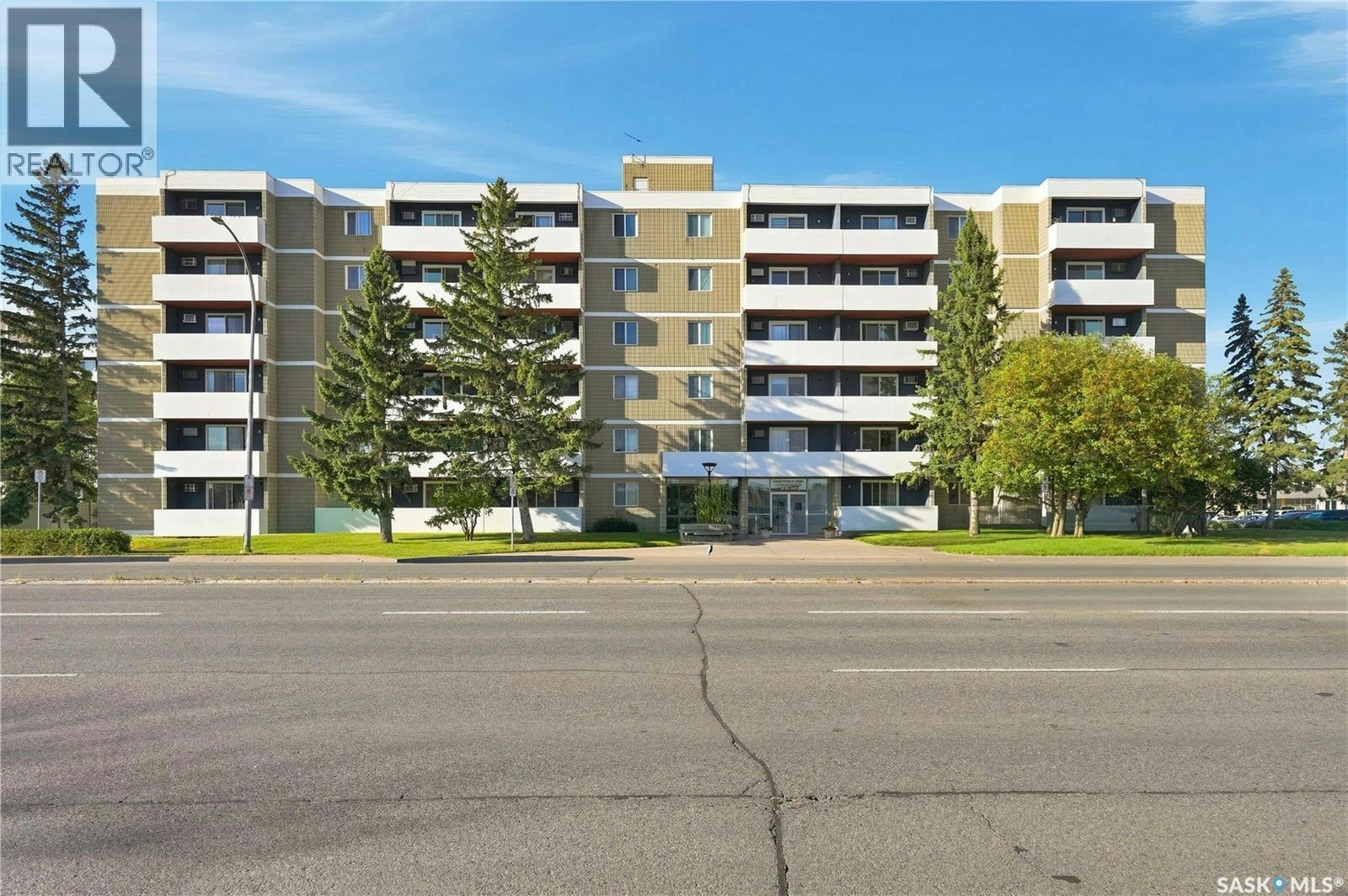 208-2830 Gordon Road, Regina, SK, S4S 6A1
