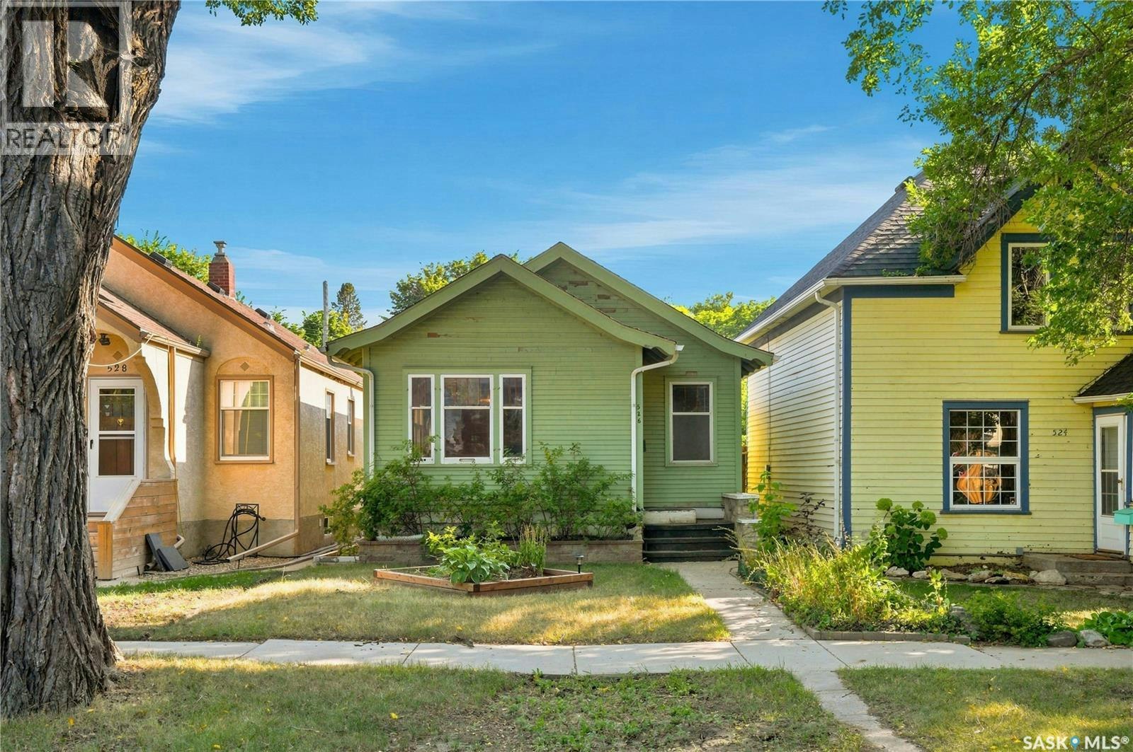 526 7th Street E, Saskatoon, SK, S7H 0X7
