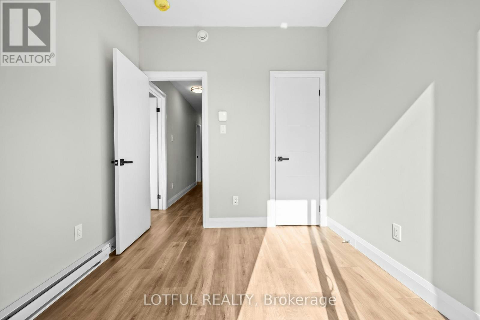 B-516 Tweedsmuir Avenue, Ottawa, ON, K1Z 5N9 - 10