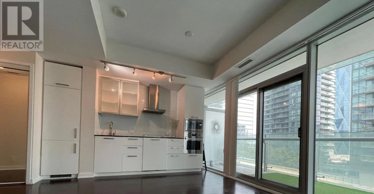 1212-14 York Street, Toronto, ON, M5J 0A9 - 5