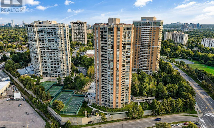 502-85 Skymark Drive