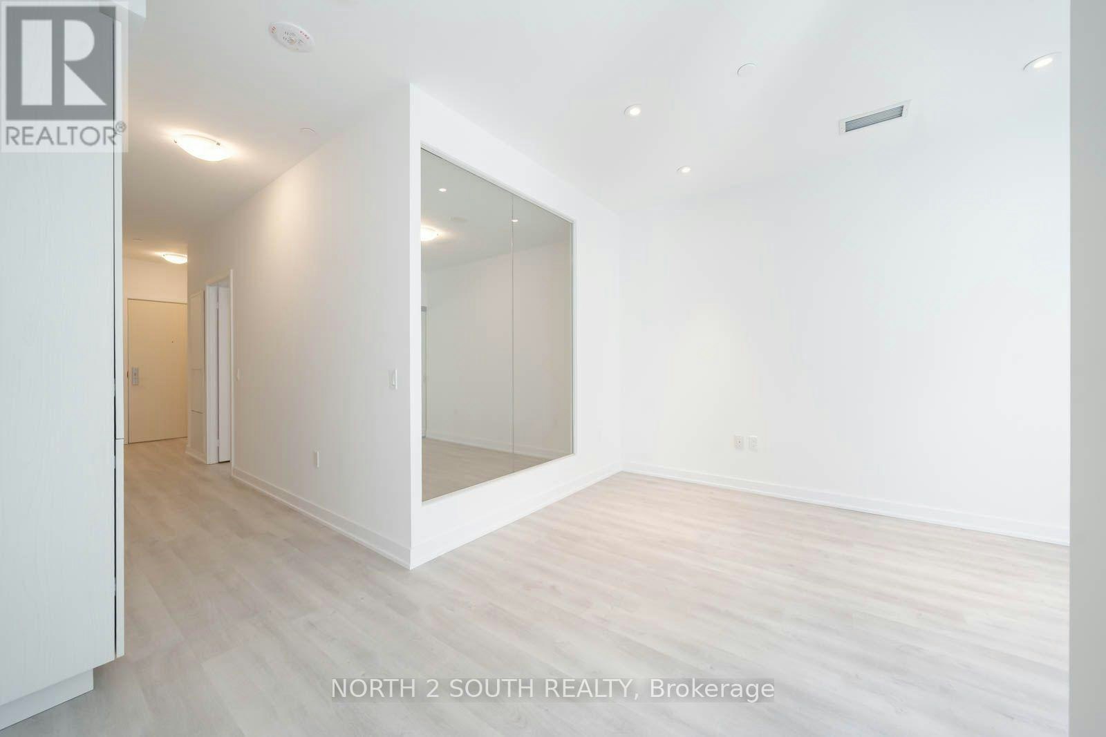 526-15 Richardson Street, Toronto, ON, M5A 0Y5 - 7