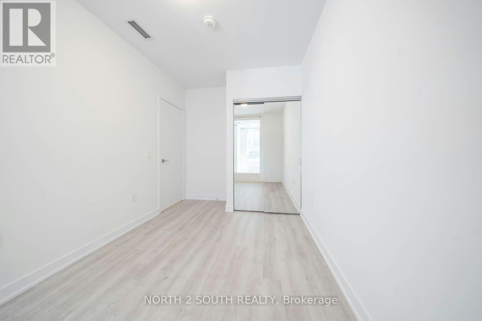 526-15 Richardson Street, Toronto, ON, M5A 0Y5 - 12