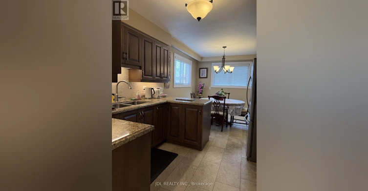 ROOM-28 Orangewood Crescent, Toronto, ON, M1W 1C6