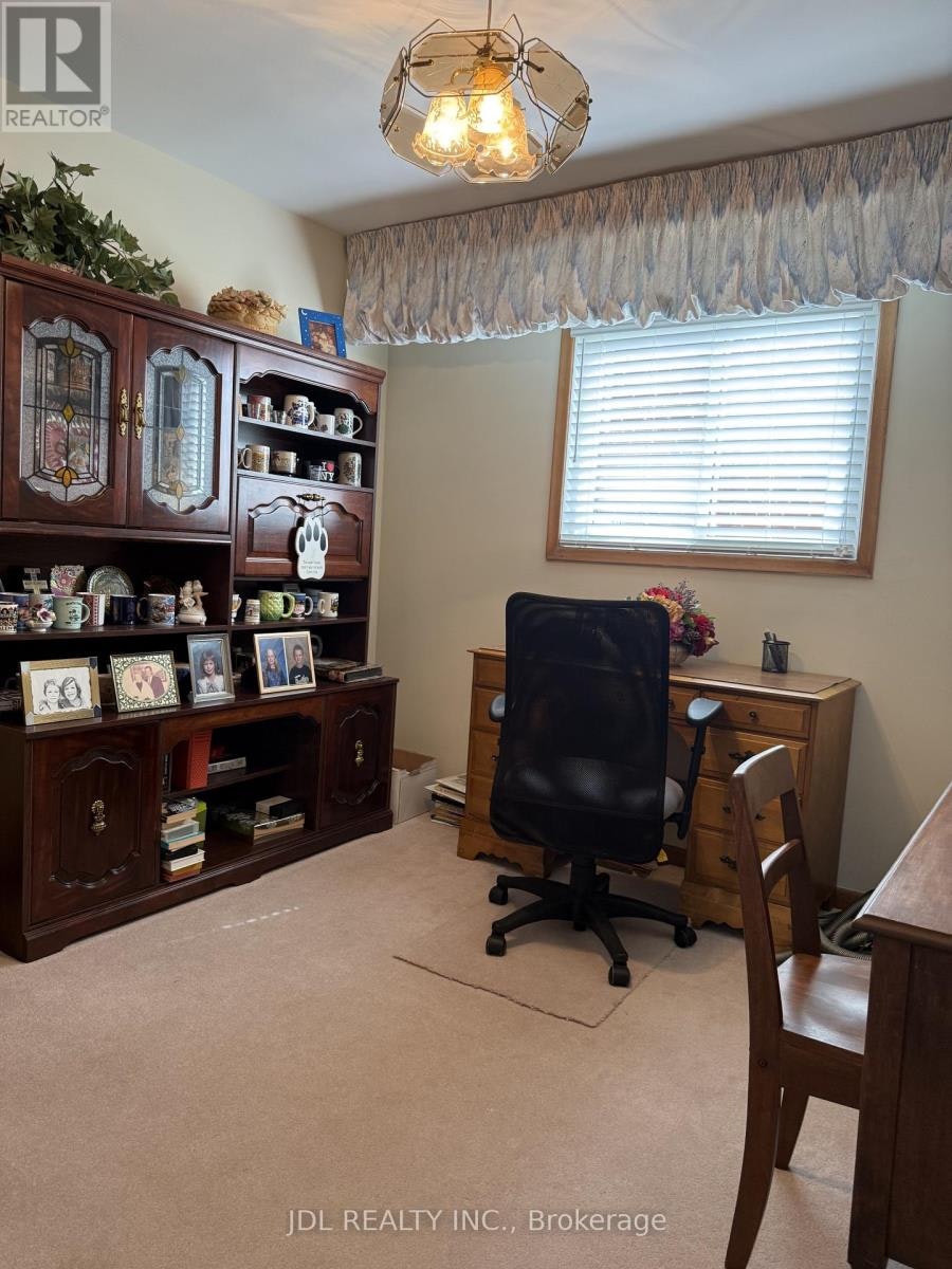 ROOM-28 Orangewood Crescent, Toronto, ON, M1W 1C6 - 4