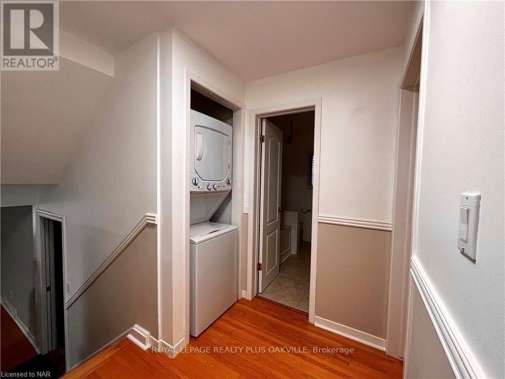 UPPER-694 Niagara Street, St. Catharines, ON, L2M 3R9 - 11