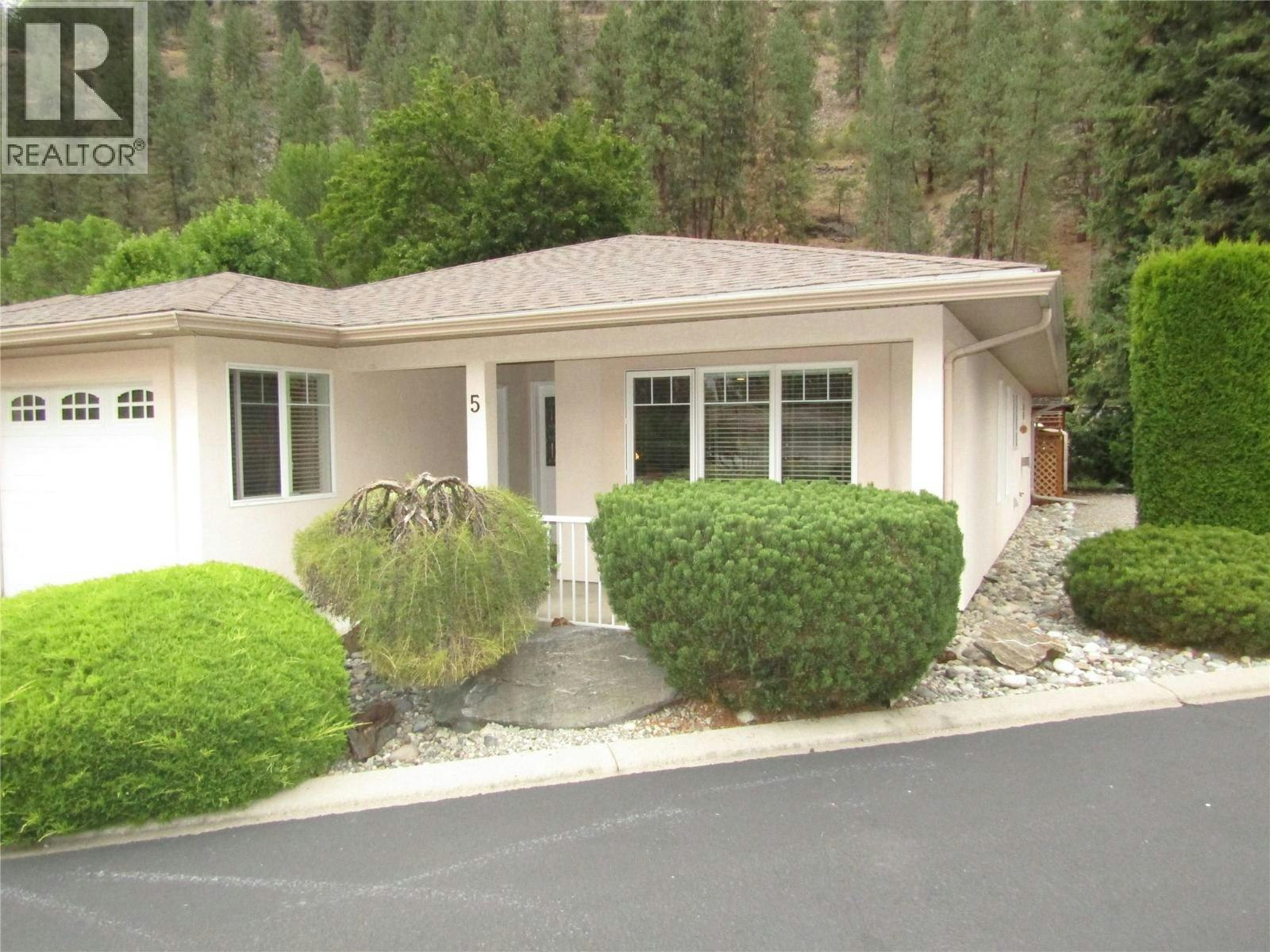 5-707 76th Avenue, Grand Forks, BC, V0H 1H0