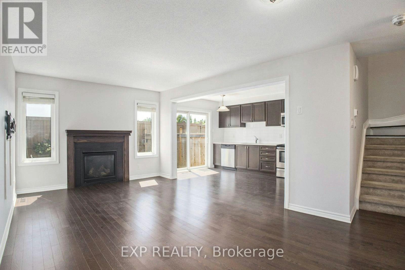 331 Willow Aster Circle, Ottawa, ON, K4A 3T9 - 4