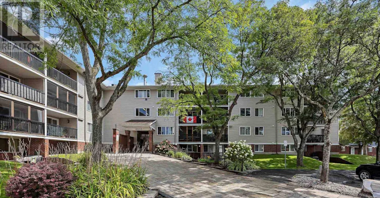 206-6532 Bilberry Drive, Ottawa, ON, K1C 4N9 - 2