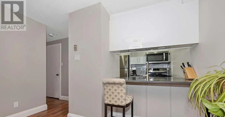 206-6532 Bilberry Drive, Ottawa, ON, K1C 4N9 - 8