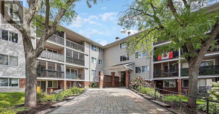 206-6532 Bilberry Drive, Ottawa, ON, K1C 4N9