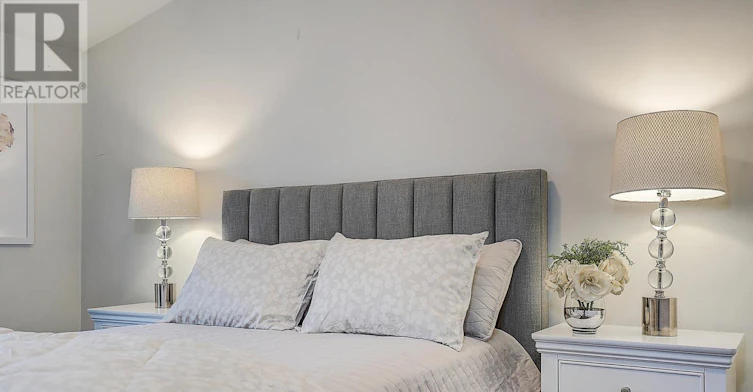 2-212 Milan Street, Toronto, ON, M5A 3Z6 - 14