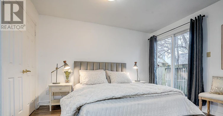 2-212 Milan Street, Toronto, ON, M5A 3Z6 - 19