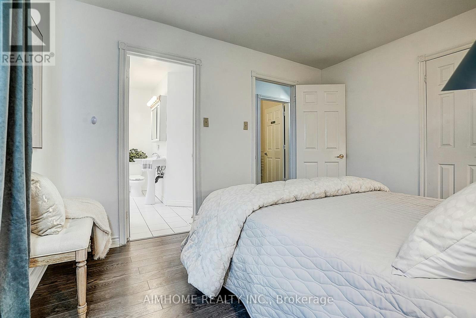 2-212 Milan Street, Toronto, ON, M5A 3Z6 - 24