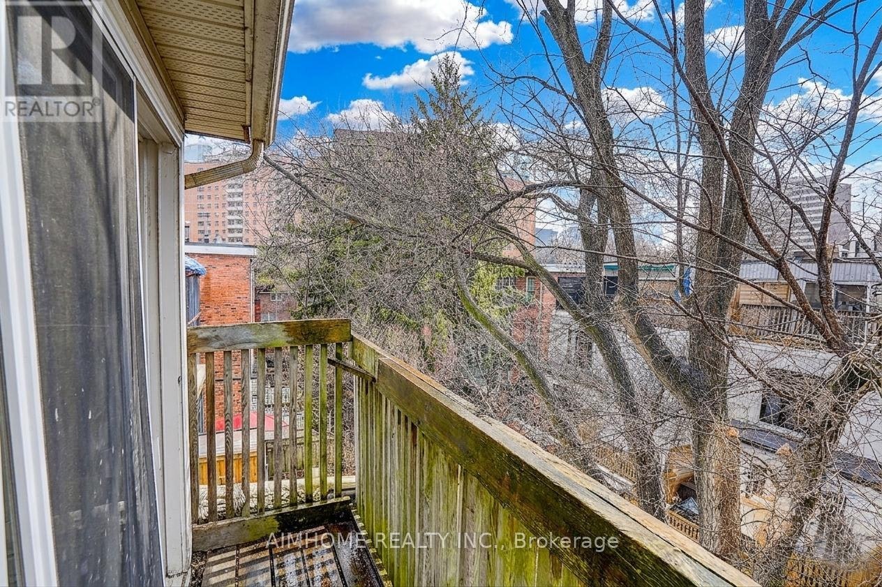 2-212 Milan Street, Toronto, ON, M5A 3Z6 - 36