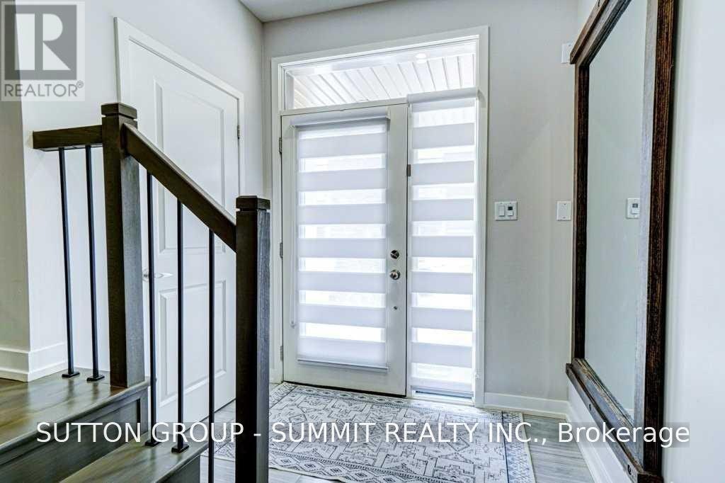 221 Wheat Boom Drive, Oakville, ON, L6H 7C3 - 2