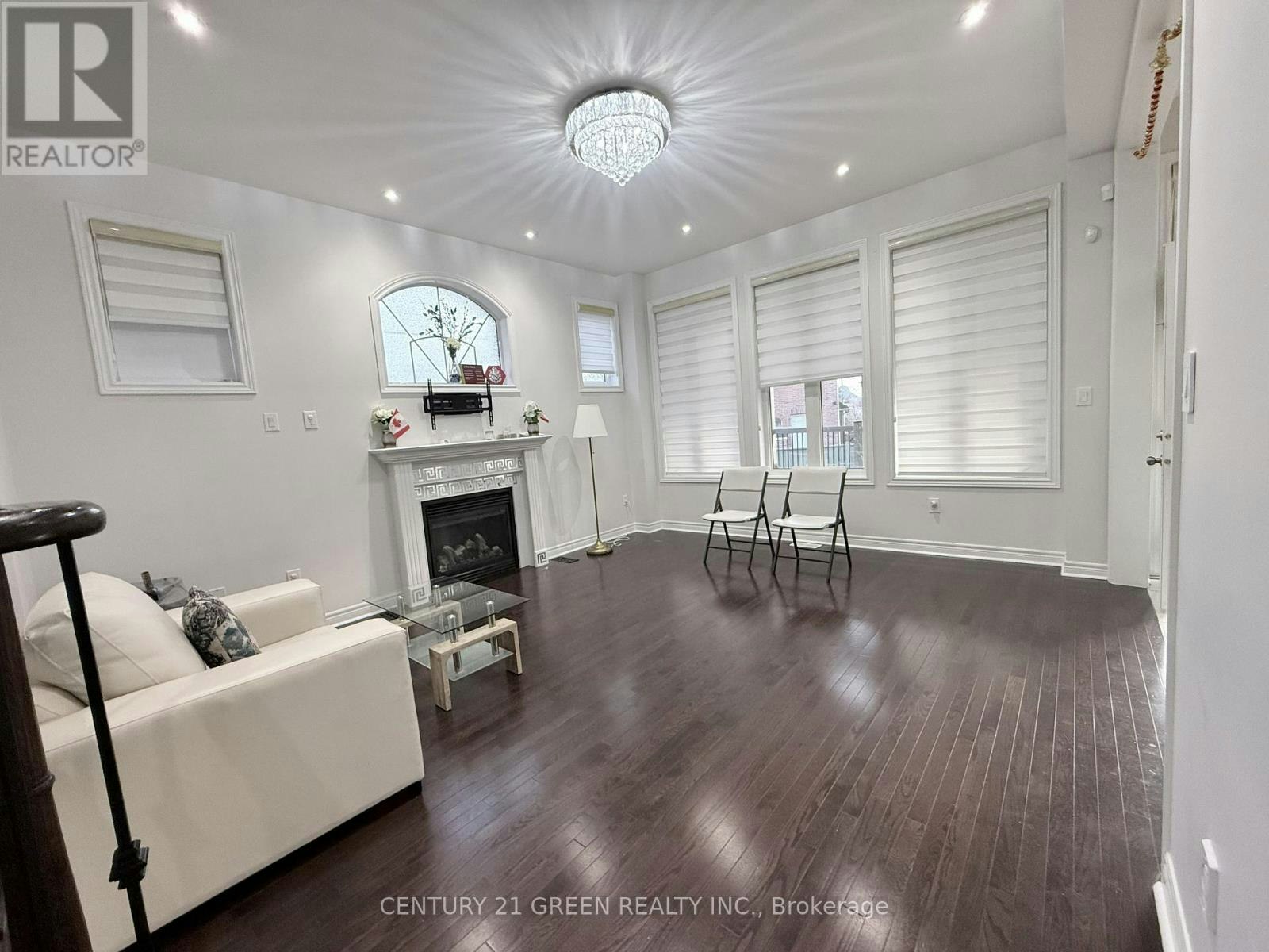 UPPER-43 Black Diamond Crescent, Brampton, ON, L6X 1A2 - 8