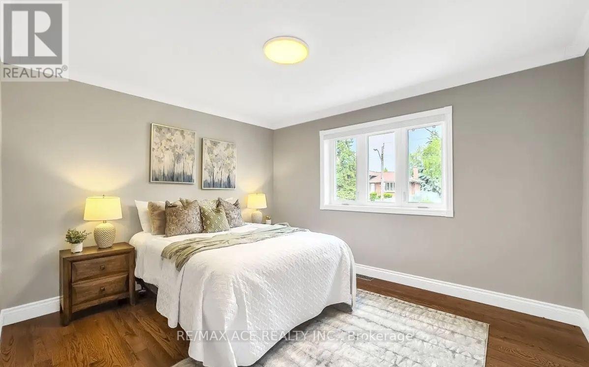 52 Ivorwood Crescent, Toronto, ON, M1R 2X4 - 7
