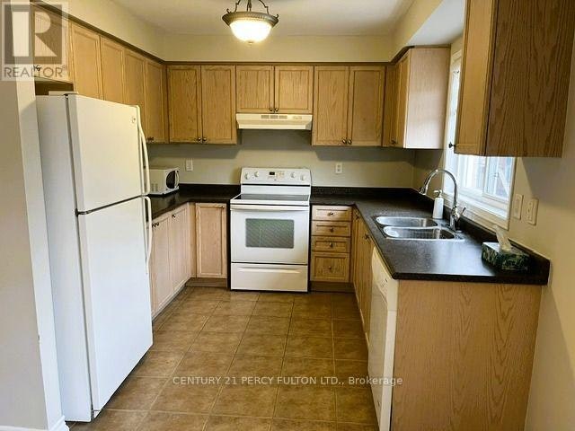 872 Oaktree Crescent, Newmarket, ON, L3X 2Y7 - 8