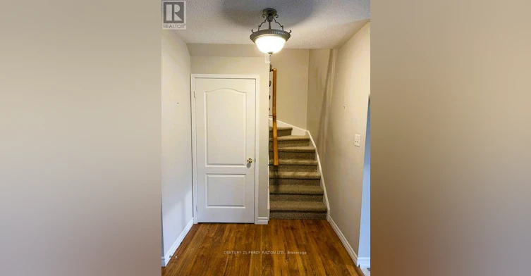 872 Oaktree Crescent, Newmarket, ON, L3X 2Y7 - 10