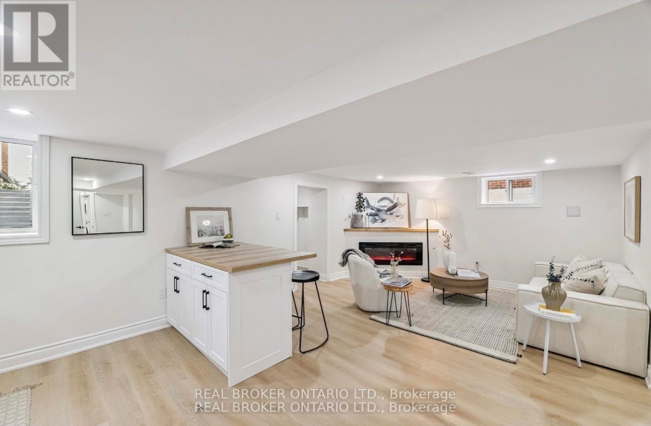 LOWER 220 Level Holmesdale Avenue, Hamilton, ON, L8K 3M7 - 12