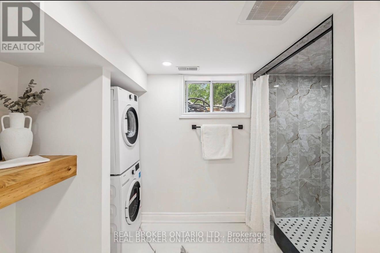 LOWER 220 Level Holmesdale Avenue, Hamilton, ON, L8K 3M7 - 5