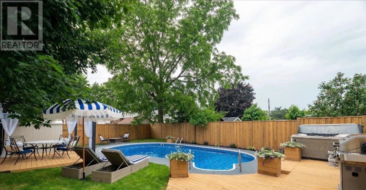 LOWER 220 Level Holmesdale Avenue, Hamilton, ON, L8K 3M7 - 3