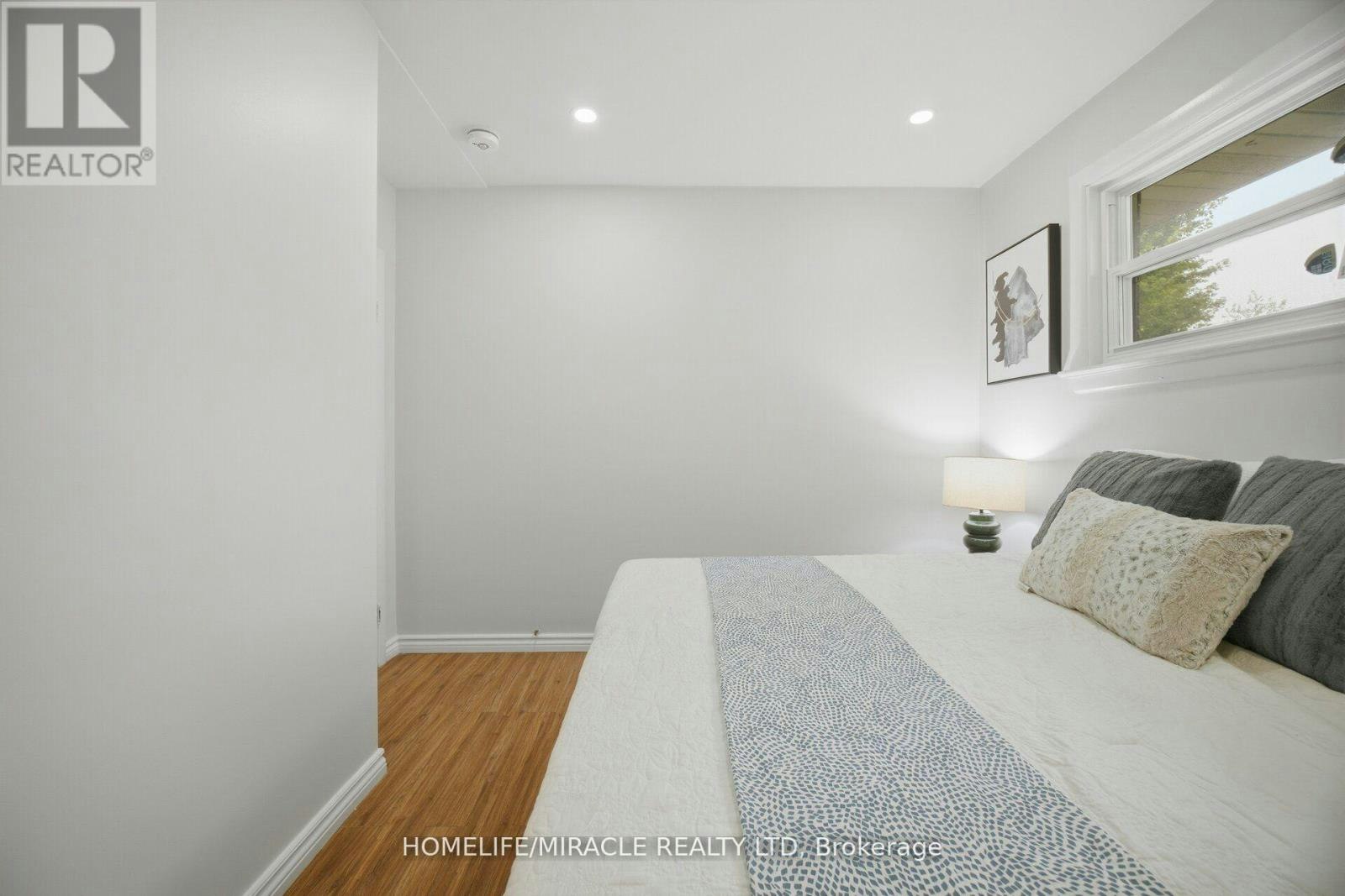 UPPER LEVEL-199 Allen Street E, Waterloo, ON, N2J 1J9 - 26