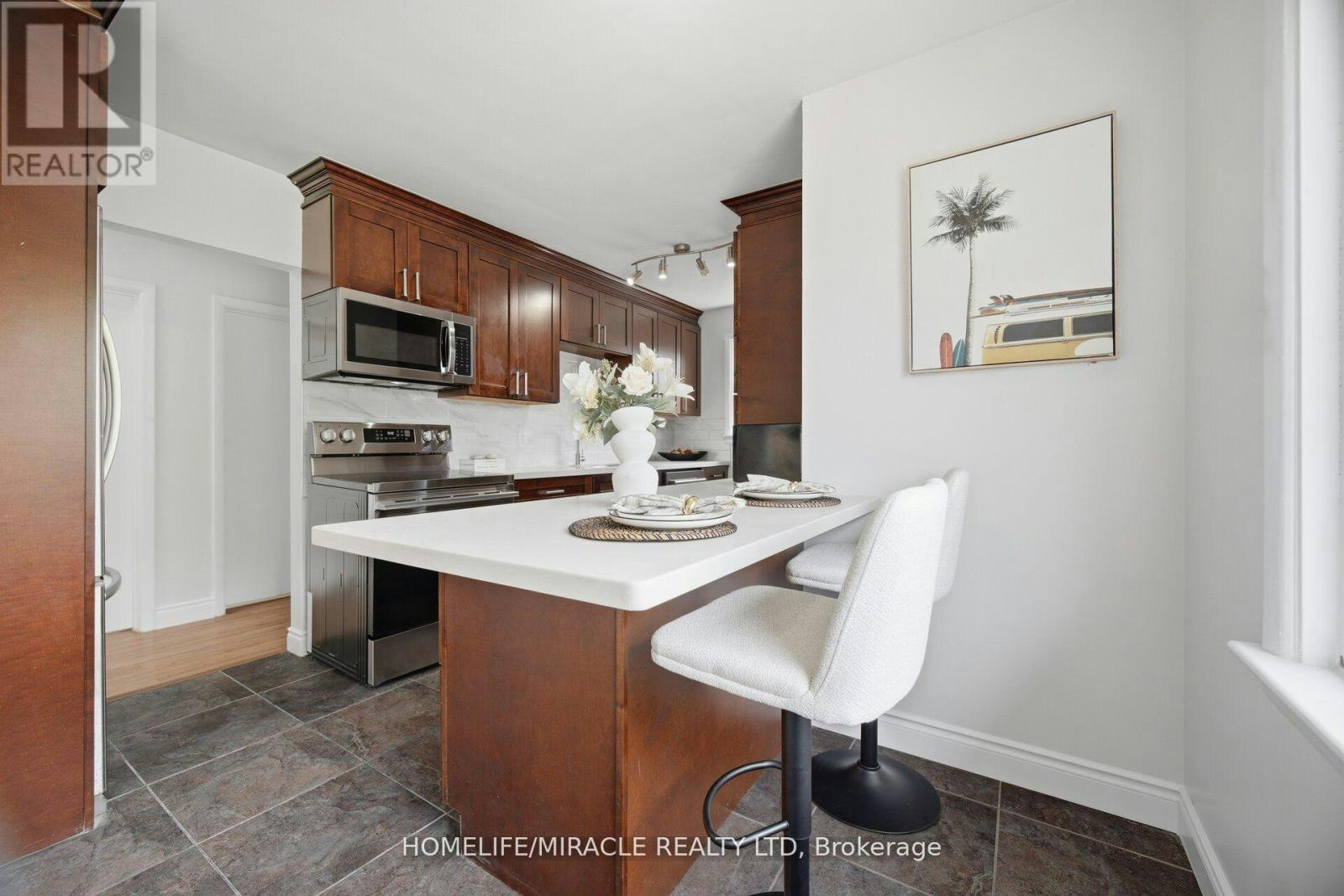 UPPER LEVEL-199 Allen Street E, Waterloo, ON, N2J 1J9 - 12