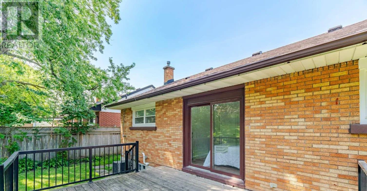 UPPER LEVEL-199 Allen Street E, Waterloo, ON, N2J 1J9 - 31