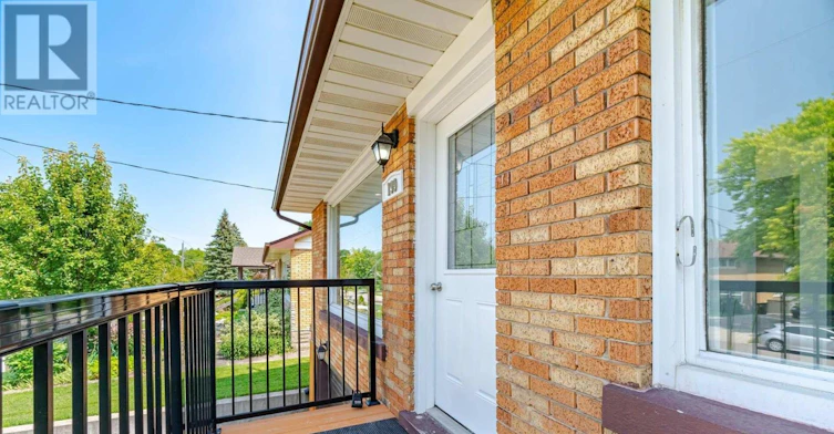 UPPER LEVEL-199 Allen Street E, Waterloo, ON, N2J 1J9 - 4