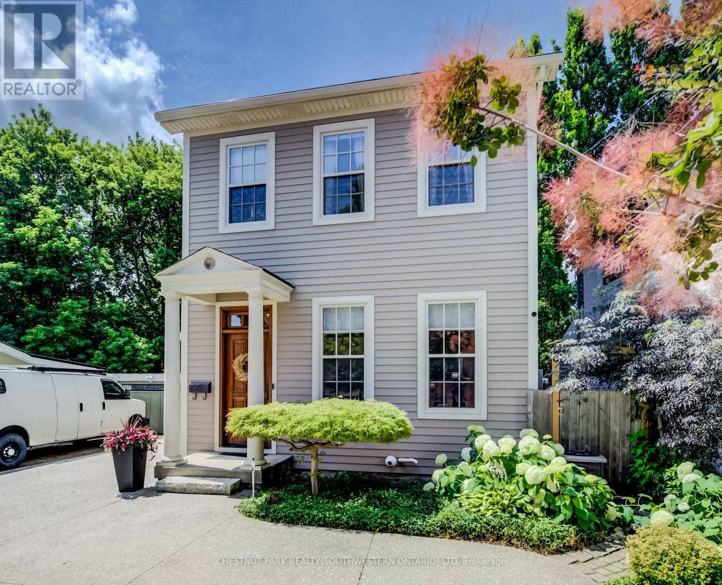 33 Cherry Street, St. Catharines, ON, L2R 5M5 - 2