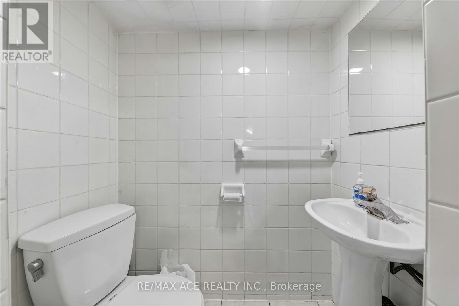 BSMT ROOM 1-83 Ward Avenue, Hamilton, ON, L8S 2E8 - 7