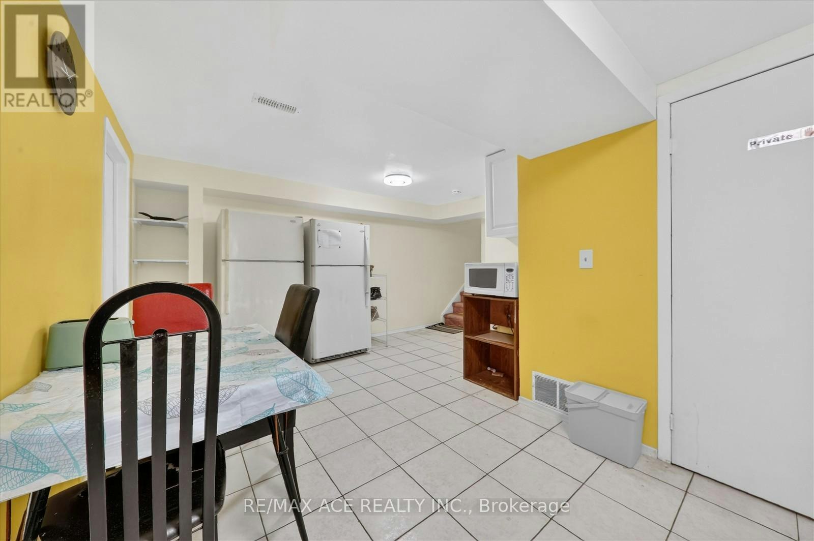 BSMT ROOM 1-83 Ward Avenue, Hamilton, ON, L8S 2E8 - 5
