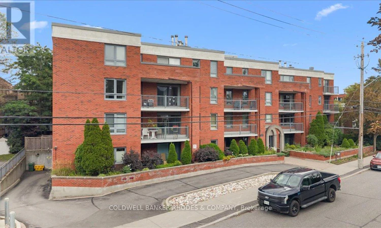 205-939 River Road NORTH