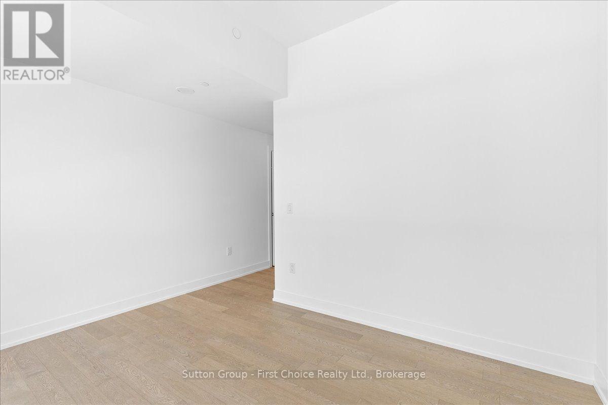 1063 Douglas Mccurdy Common Circle, Mississauga, ON, L5L 3H9 - 12