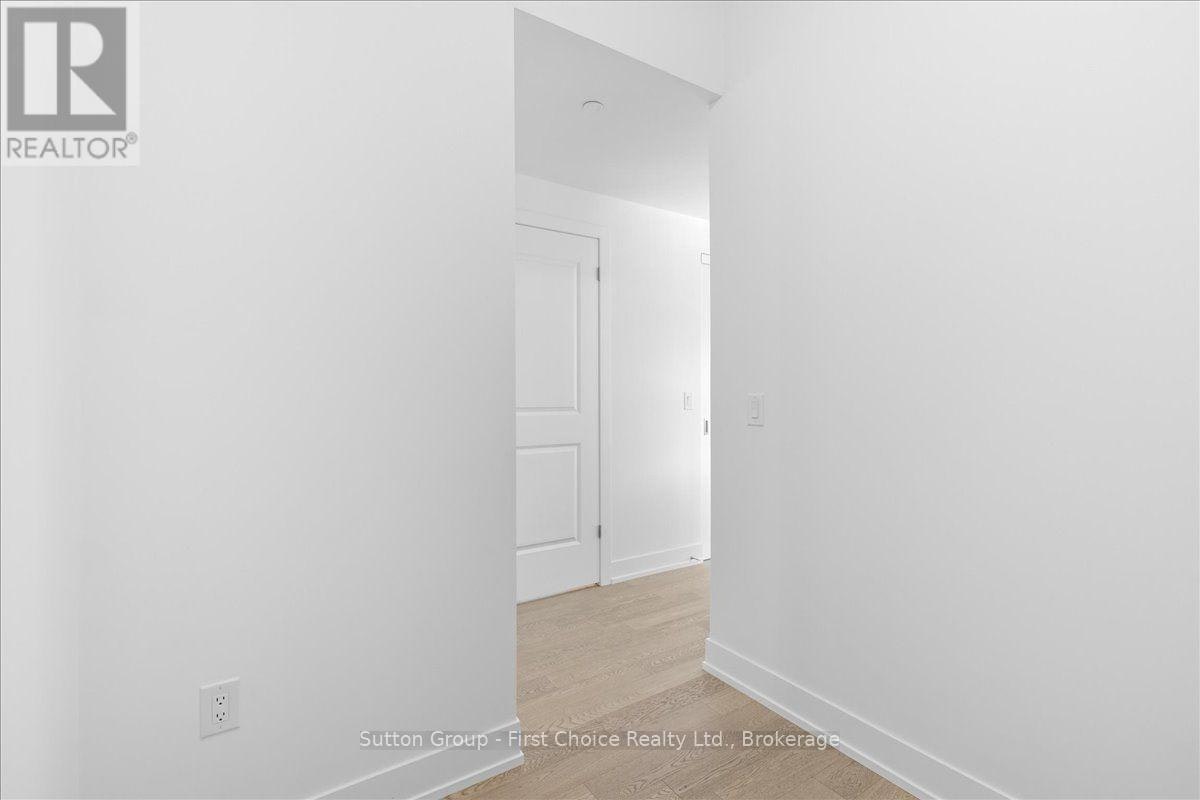 1063 Douglas Mccurdy Common Circle, Mississauga, ON, L5L 3H9 - 24