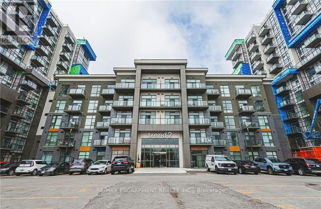 714-460 Dundas Street E, Hamilton, ON, L0R 2H4