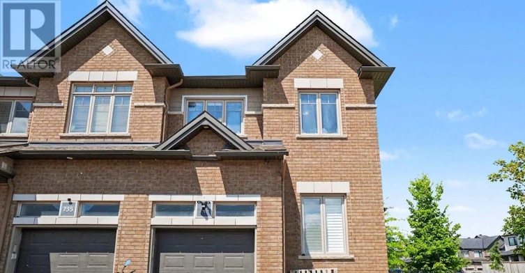 995 Rotary Way, Ottawa, ON, K1T 0L9