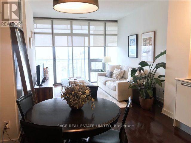 3405-33 Charles Street E, Toronto, ON, M4Y 0A2 - 2