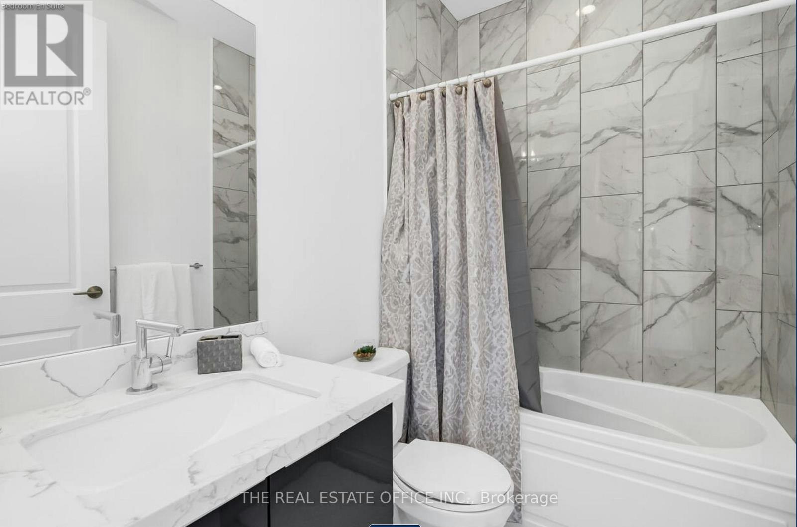 UPH01A-30 Shore Breeze Drive, Toronto, ON, M8V 0J1 - 15