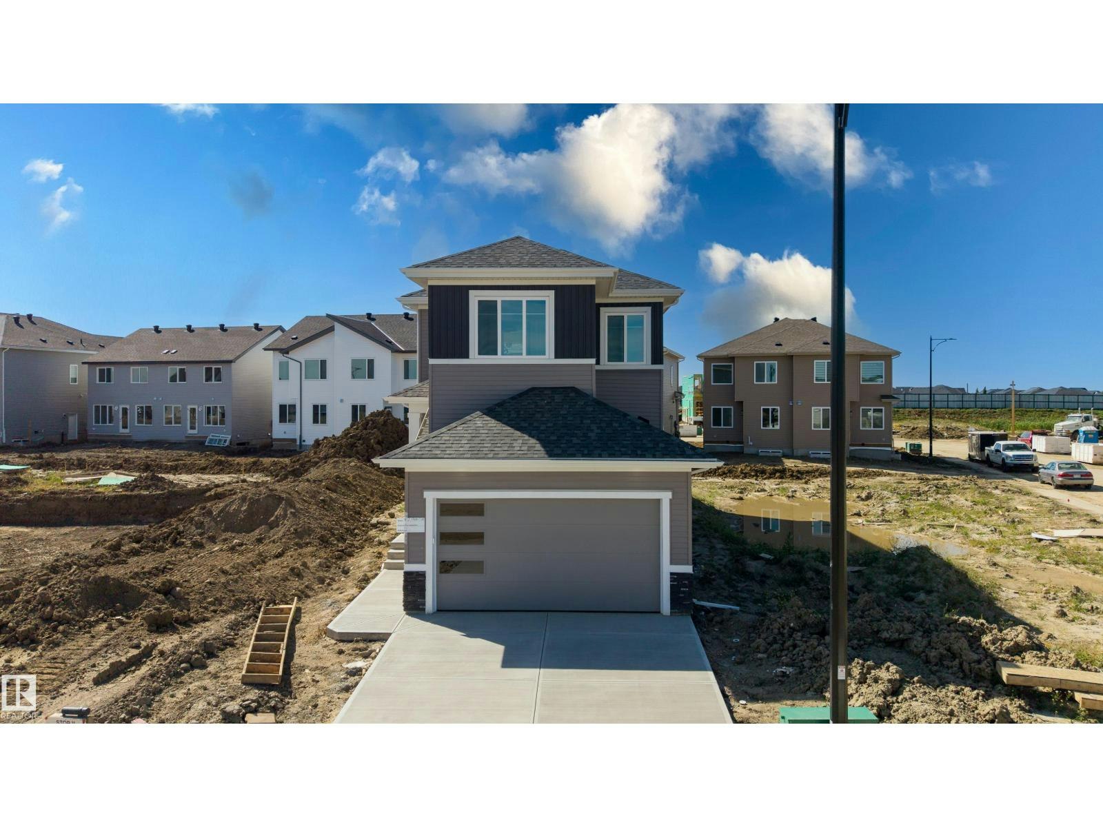 402 Munn Co, Leduc, AB, T9E 0J9