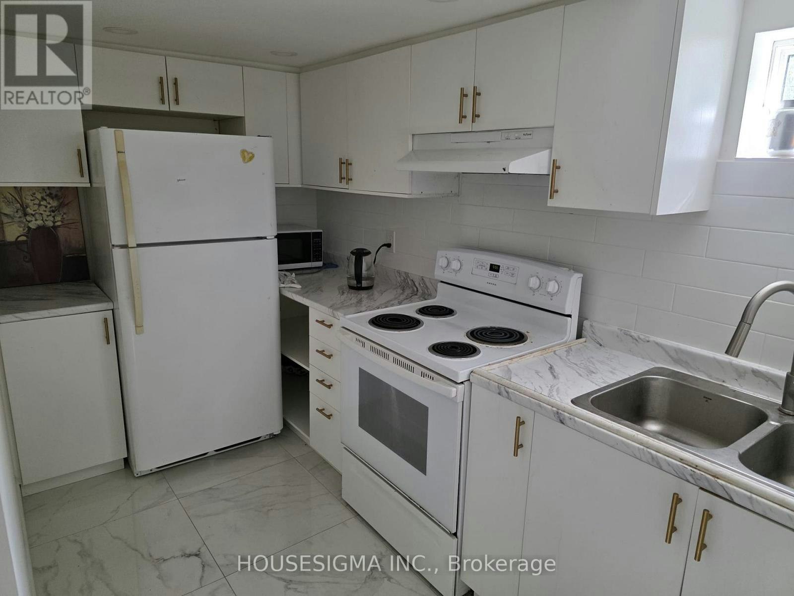 BSMT-51 Axsmith Crescent, Toronto, ON, M2J 3K2 - 8