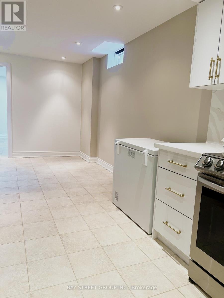BSMT-96 Preston Hill Crescent, Vaughan, ON, L4K 5L5 - 14