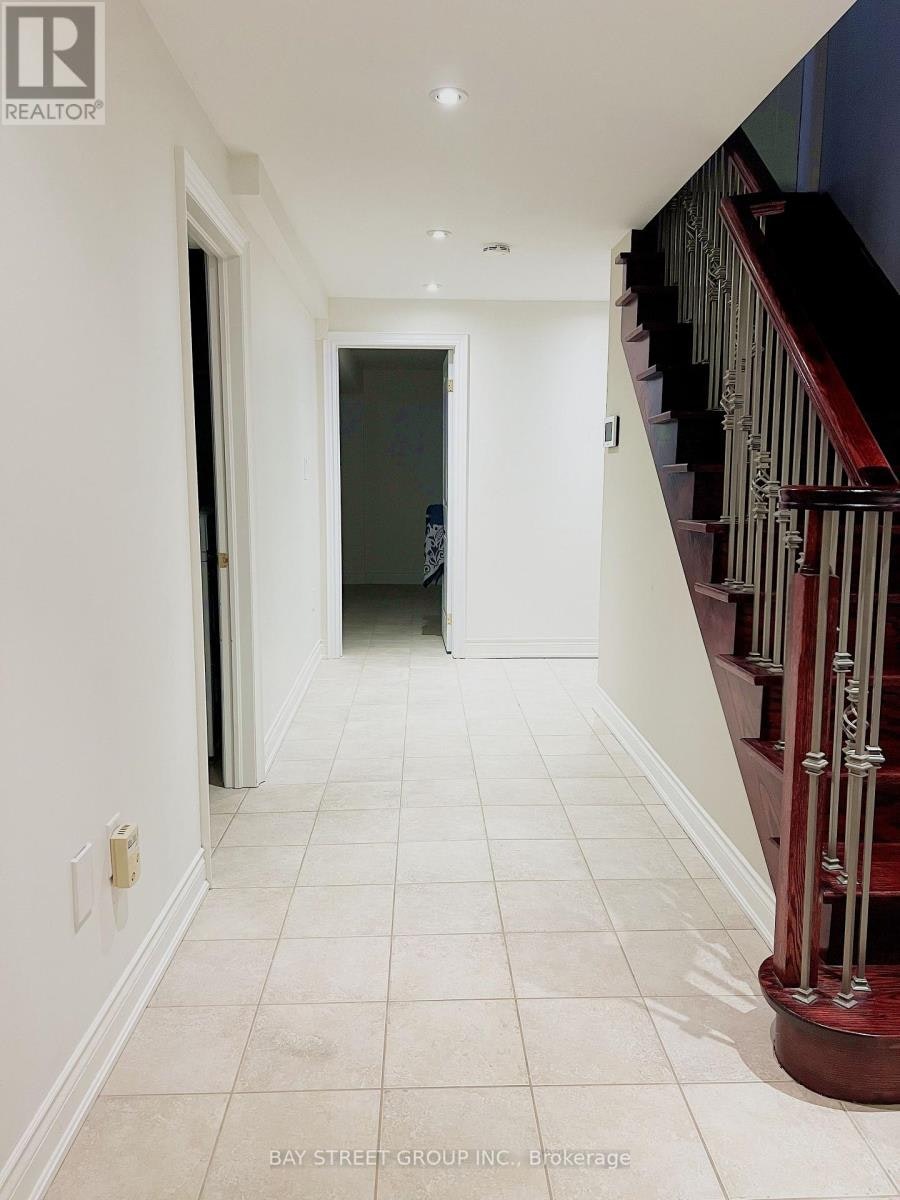 BSMT-96 Preston Hill Crescent, Vaughan, ON, L4K 5L5 - 4