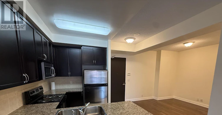 406-83 Woodbridge Avenue, Vaughan, ON, L4L 0C8 - 6